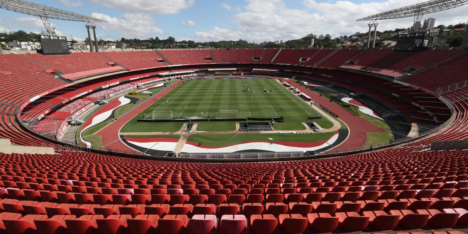 © AMANDA PEROBELLI/Direitos reservados