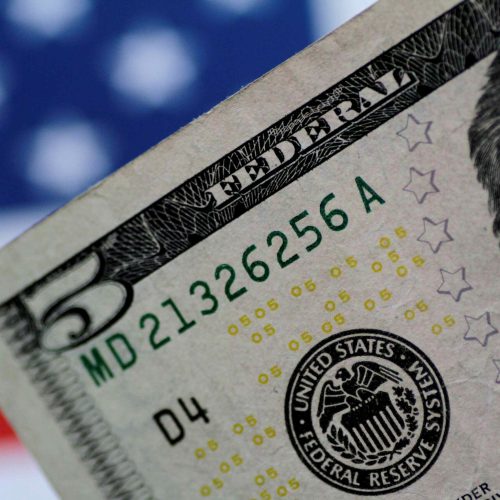 Nota de dólar 01/06/2017. REUTERS/Thomas White/Illustration