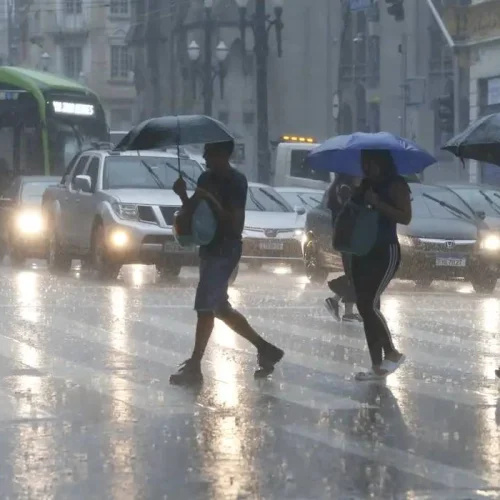 Chuva em São Paulo (Foto: Paulo Pinto / Agência Brasil)